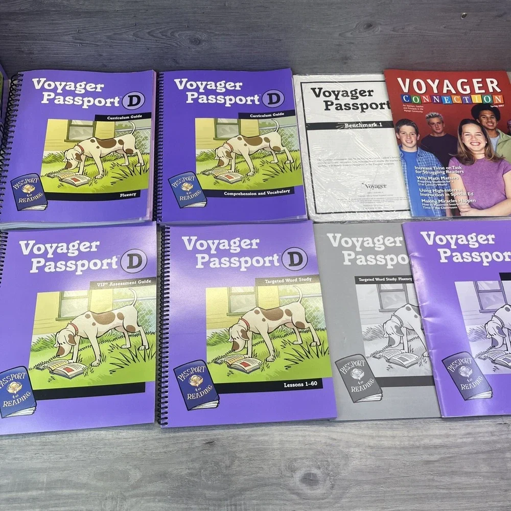 VOYAGER PASSPORT Teacher Resource Kit and Student Reading Pack D Set 2004